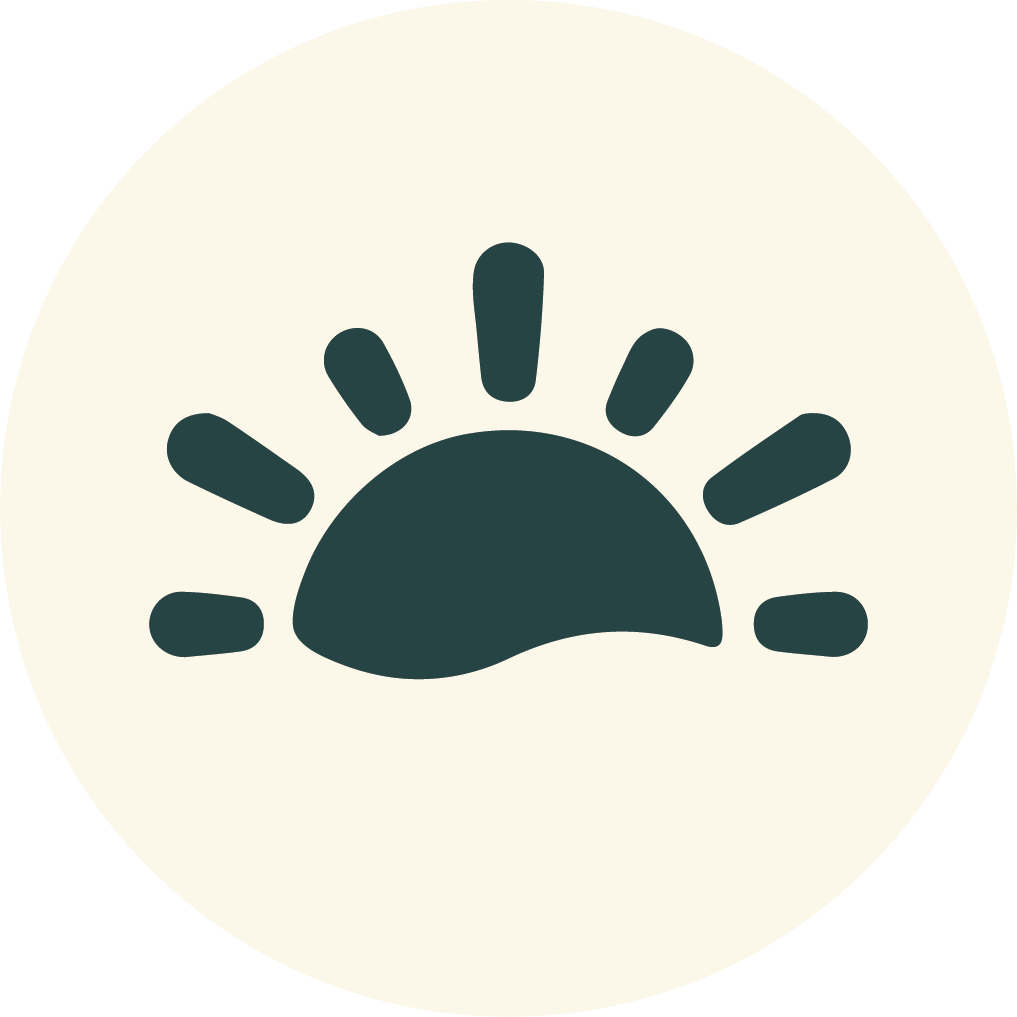 Icono estilizado de sol de avenjucar.